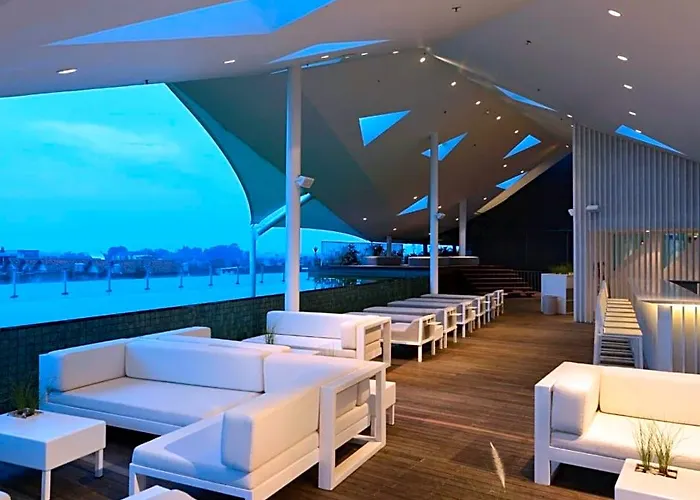 Ize By Lifestyleretreats